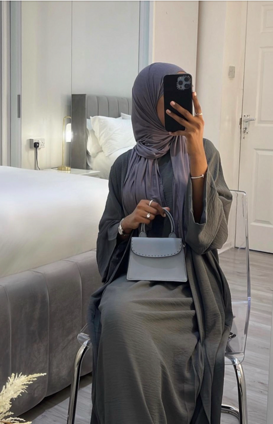 grey nuura abaya